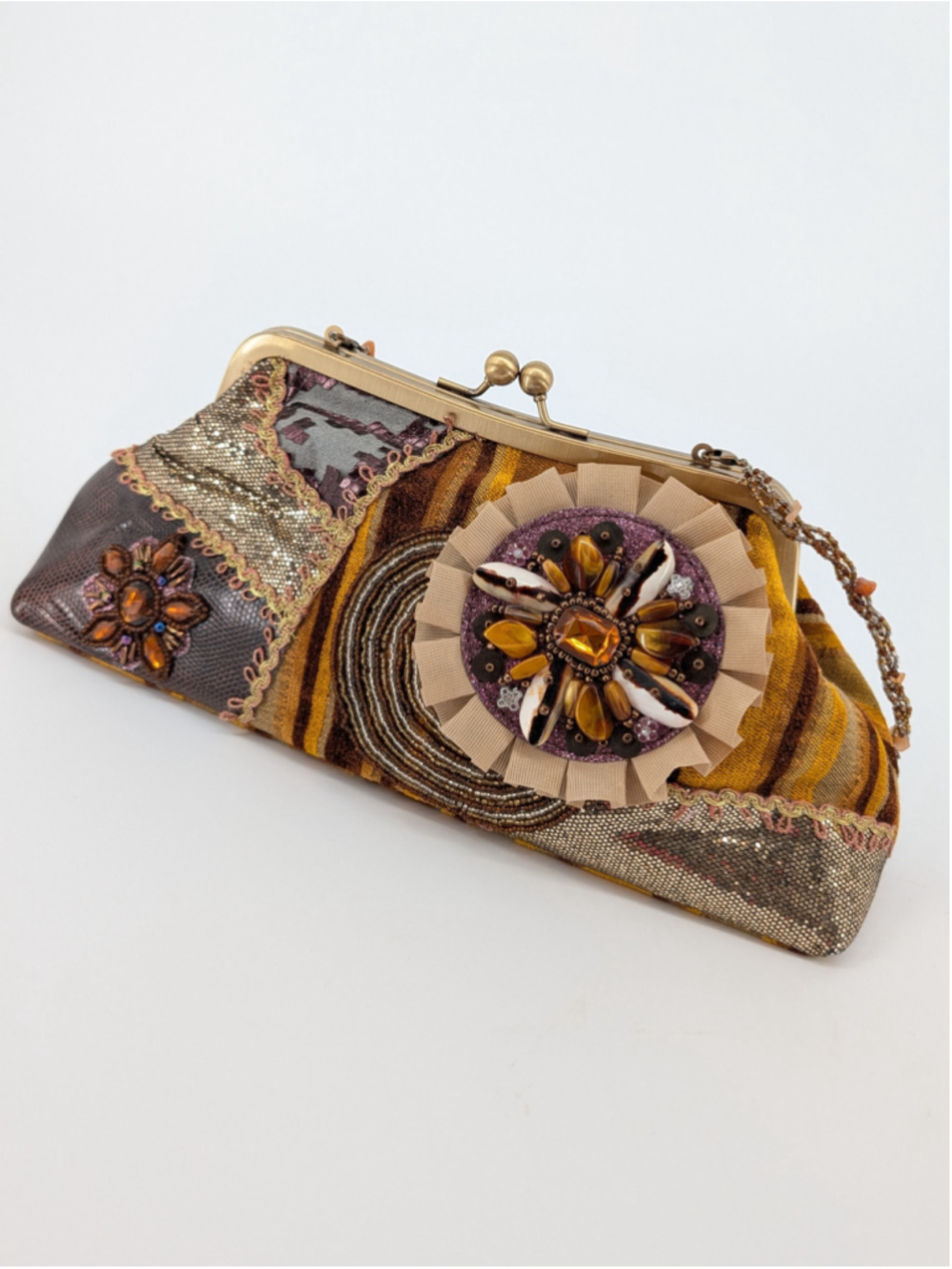 Y2K Maximalist Beaded Shell Patchwork Kiss Lock Clutch Shoulder Bag